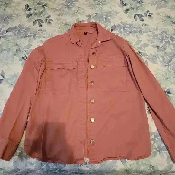 H&M pink button up shirt - Picture 1 of 2